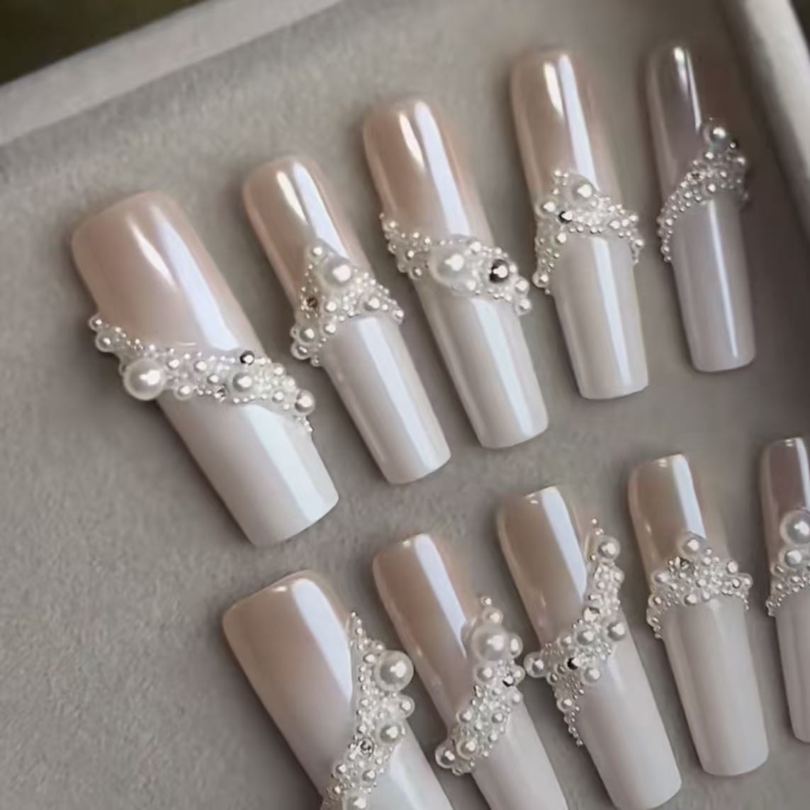 12 Grid Japanese Style Nail Art No Hole Pure White Colorful Highlight Pearl Dry Round Pearl Flat Bottom Bright White Mini Pearl
