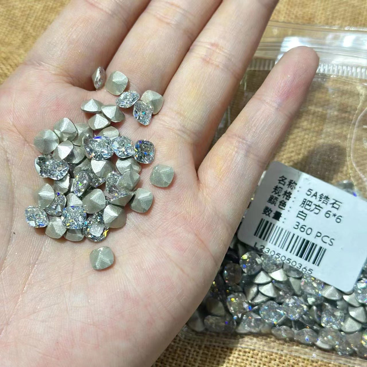5A Medium Zircon Rose Cut Nail Art Rhinestones Sparkling Pointed Bottom Plated Wheat Spike Nail Rhinestones Decorations Wholesale