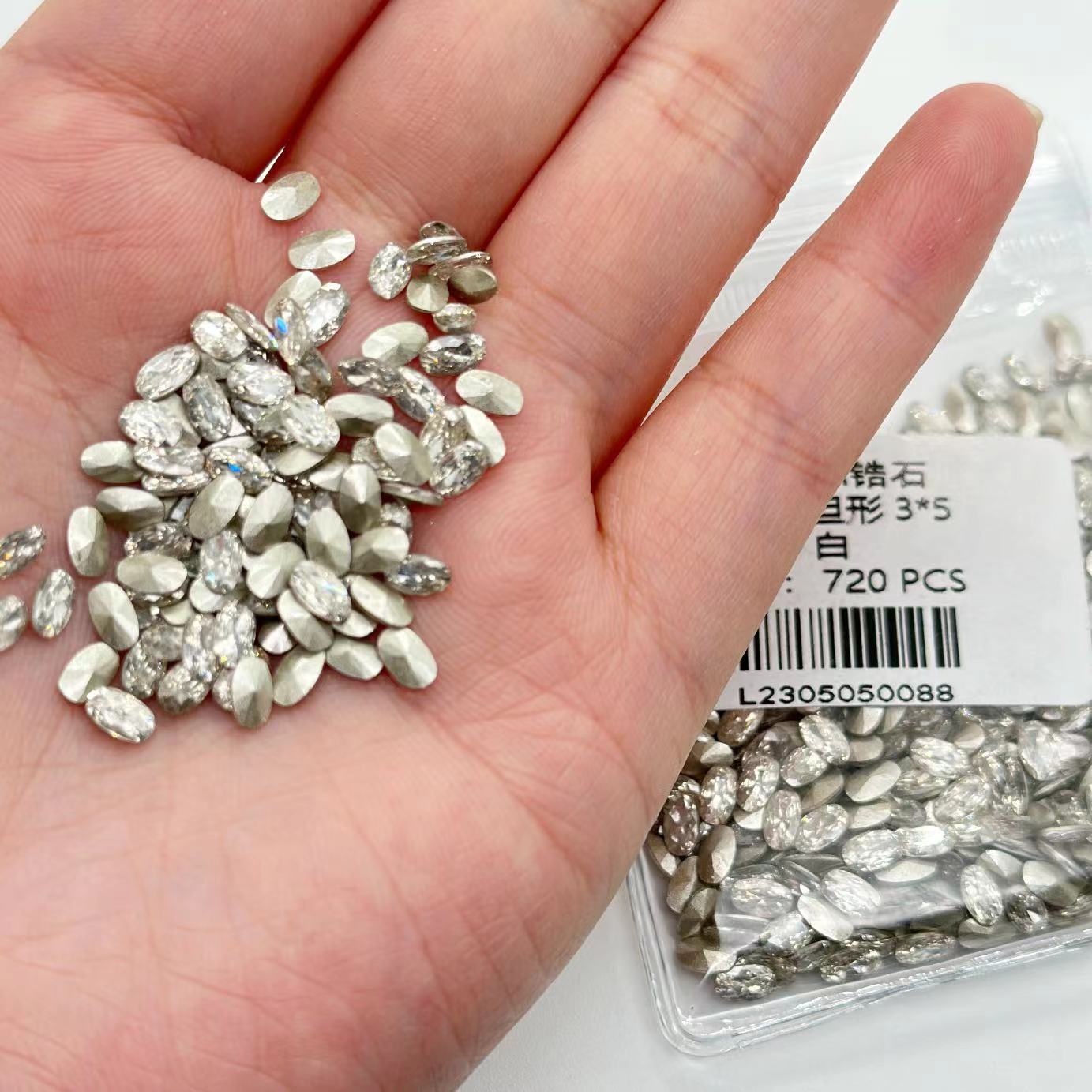 5A Medium Zircon Rose Cut Nail Art Rhinestones Sparkling Pointed Bottom Plated Wheat Spike Nail Rhinestones Decorations Wholesale