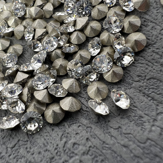 Manufacturer Wholesale New 99% Imitation Austrian Crystal Jewelry DIY Nail Art Pointed Flat Top 33 Faceted Rhinestones